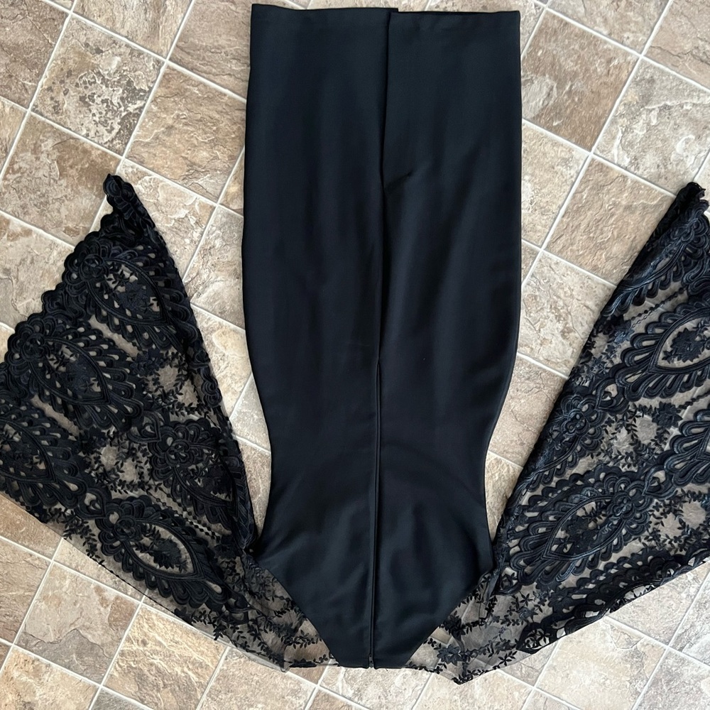 It’s Italian dress size S-M